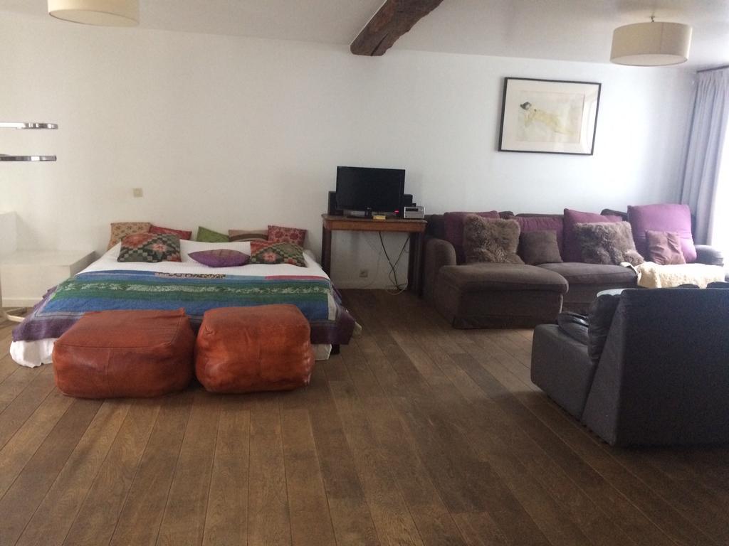 B&B L'Arbre De Vie Иксел Екстериор снимка
